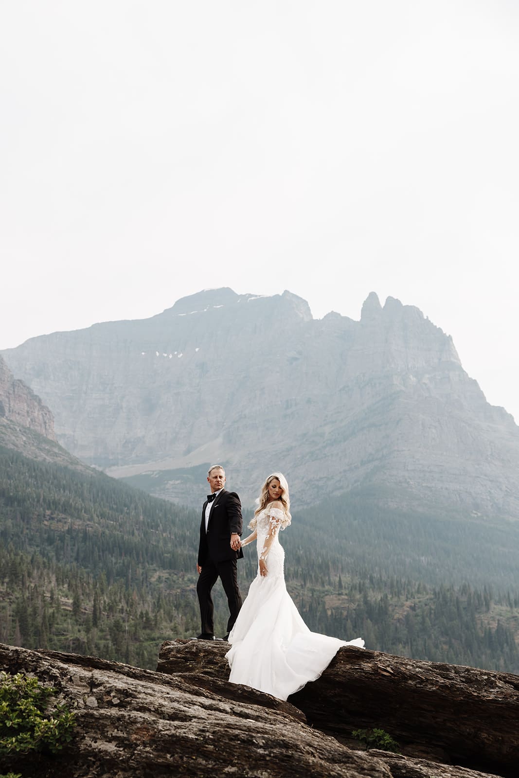 Sunset elopement in glacier national park