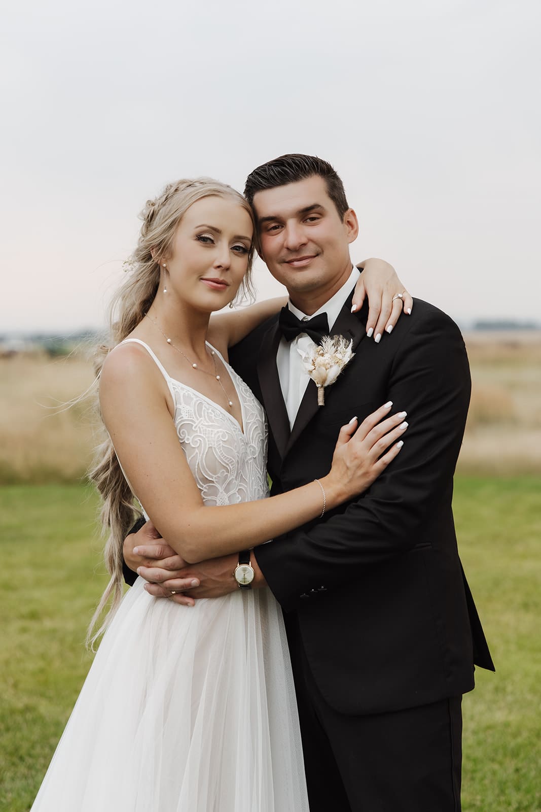Montana wedding bridal portraits during golden hour
